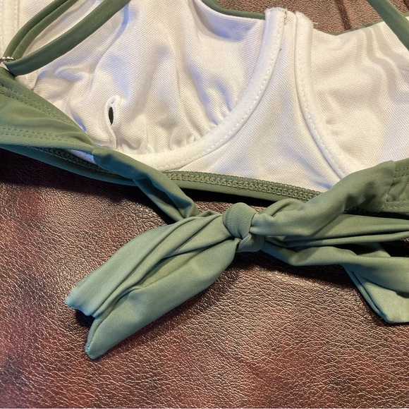 Kelly Green Balconette Style Tie Back Bikini Swimsuit Top - Picture 8 of 9